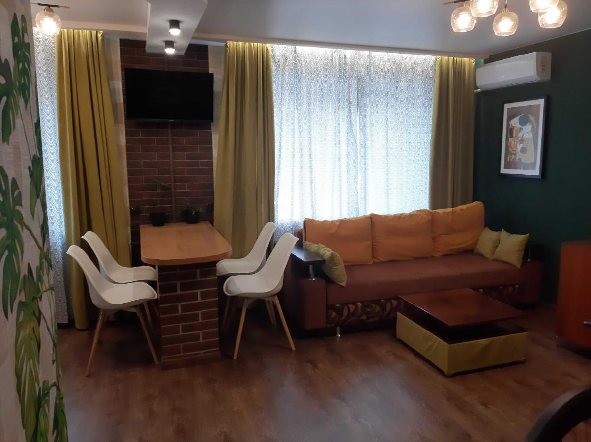 Проспект Победы 90 Tjernihiv Exteriör bild