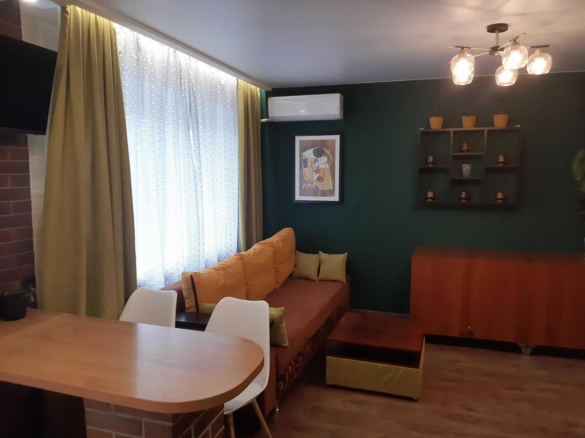Проспект Победы 90 Tjernihiv Exteriör bild